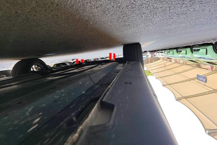Used CHANGAN UNI-T 2022 1.5T Flagship Edition Left Side Sill