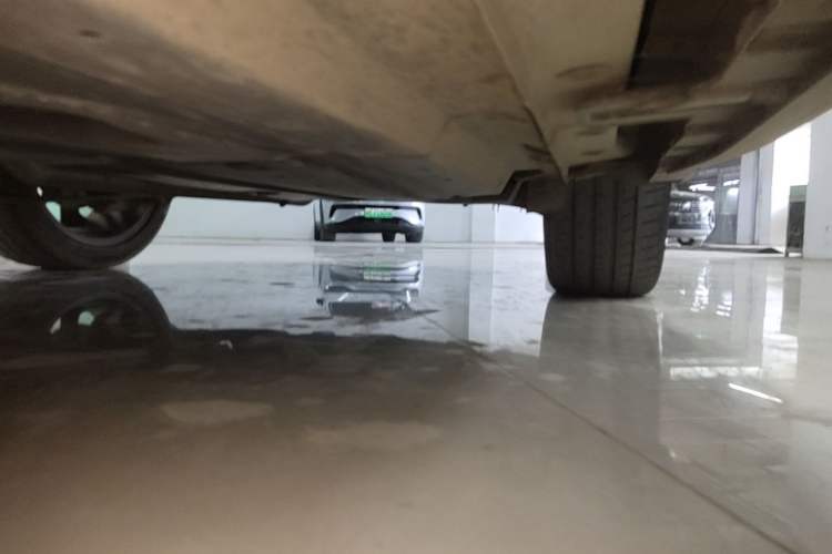 Used CHANGAN UNI-T 2022 1.5T Sport Edition Flagship Version Left Side Sill