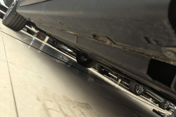 Used CHANGAN UNI-T 2022 1.5T Prestige Version Left Side Sill
