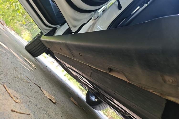 Used CHANGAN UNI-T 2022 1.5T Excellence Model Left Side Sill