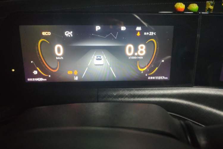 Used CHANGAN UNI-T 2022 1.5T Sport Edition Premium Version Odometer Close Up