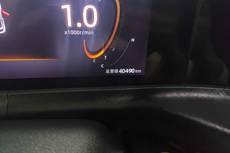 Used CHANGAN UNI-T 2022 1.5T Prestige Version Odometer Close Up