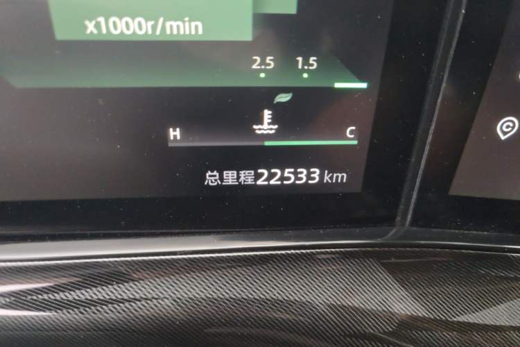 Used CHANGAN UNI-T 2022 1.5T Sport Edition Flagship Version Odometer Close Up
