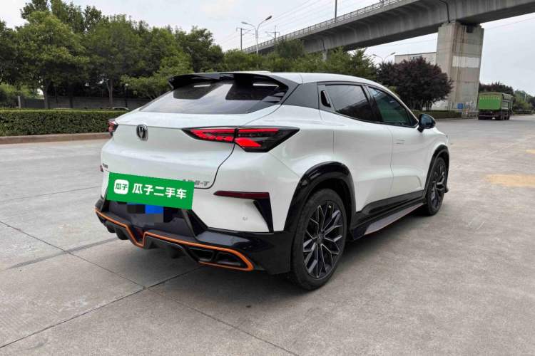 Used CHANGAN UNI-T 2022 1.5T Prestige Version Rear Right 45 Deg