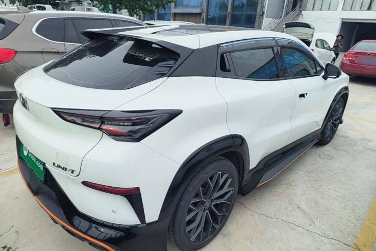 Used CHANGAN UNI-T 2022 1.5T Prestige Version Rear Right 45 Deg