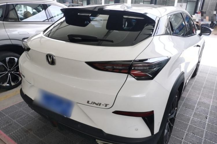 Used CHANGAN UNI-T 2022 1.5T Flagship Edition Rear Right 45 Deg