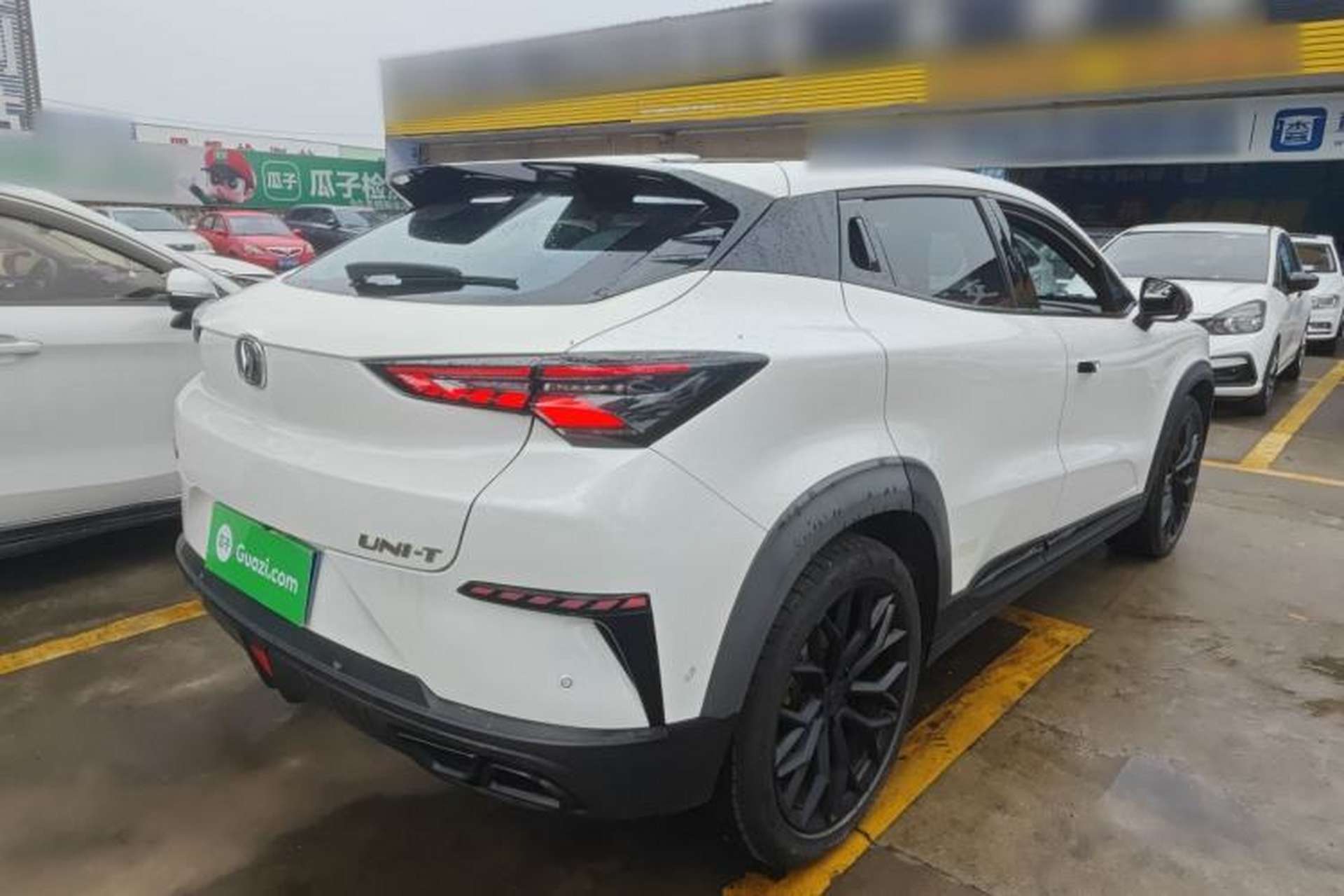 Used CHANGAN UNI-T 2022 1.5T Flagship Edition Rear Right 45 Deg