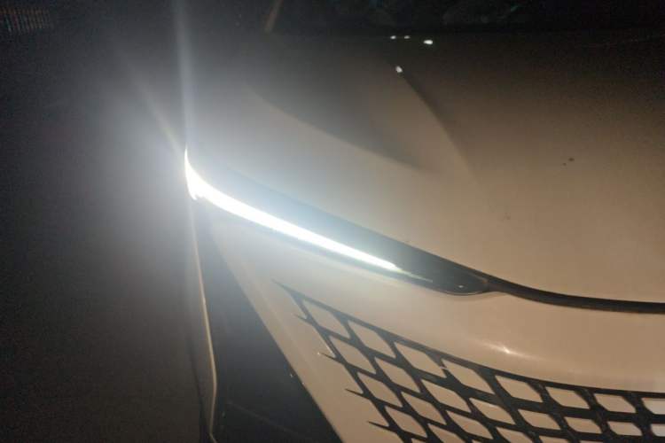 Used CHANGAN UNI-T 2022 1.5T Sport Edition Premium Version Right Front Headlight