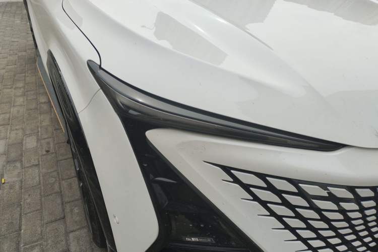 Used CHANGAN UNI-T 2022 1.5T Sport Edition Flagship Version Right Front Headlight