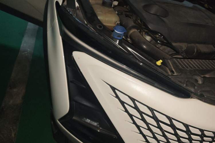 Used CHANGAN UNI-T 2022 2.0T Prestige Version Right Front Headlight