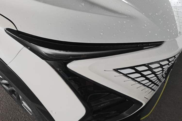 Used CHANGAN UNI-T 2022 1.5T Sport Edition Flagship Version Right Front Headlight