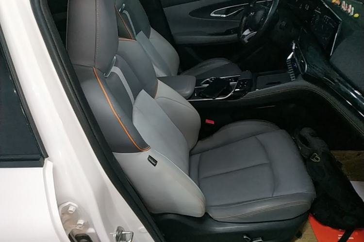 Used CHANGAN UNI-T 2022 1.5T Sport Edition Flagship Version Right Front Seat