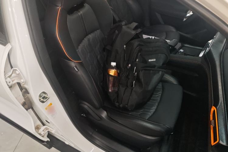 Used CHANGAN UNI-T 2022 1.5T Prestige Version Right Front Seat