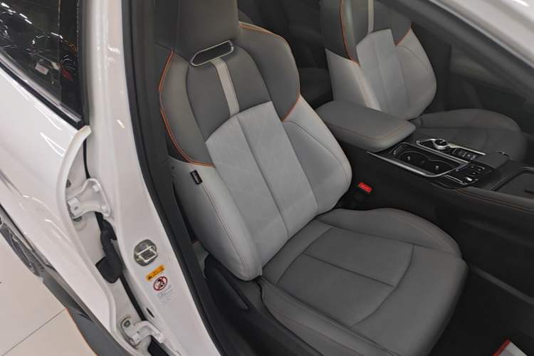Used CHANGAN UNI-T 2022 1.5T Prestige Version Right Front Seat