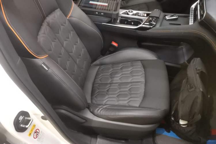 Used CHANGAN UNI-T 2022 1.5T Prestige Version Right Front Seat