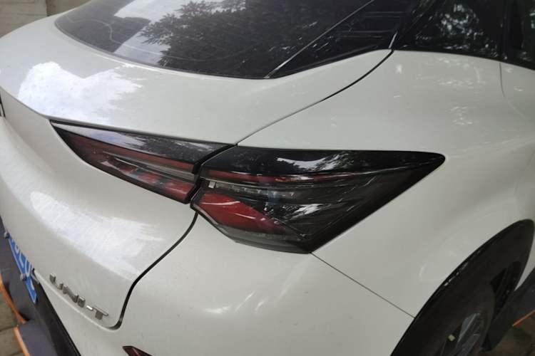 Used CHANGAN UNI-T 2022 1.5T Prestige Version Right Rear Taillight