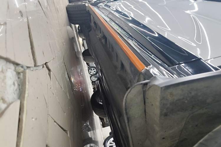Used CHANGAN UNI-T 2022 1.5T Luxury Edition Right Side Sill