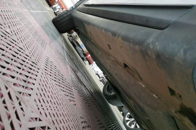 Used CHANGAN UNI-T 2022 1.5T Flagship Edition Right Side Sill