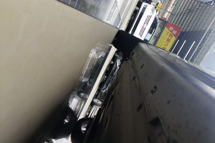 Used CHANGAN UNI-T 2022 1.5T Prestige Version Right Side Sill