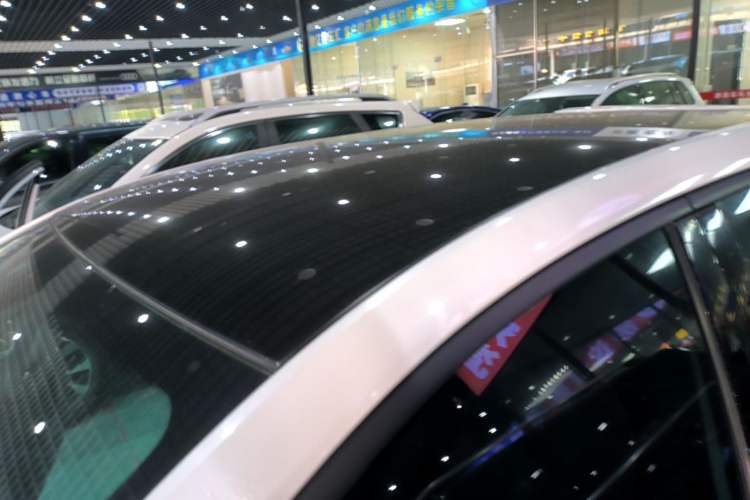Used CHANGAN UNI-T 2022 1.5T Prestige Version Roof