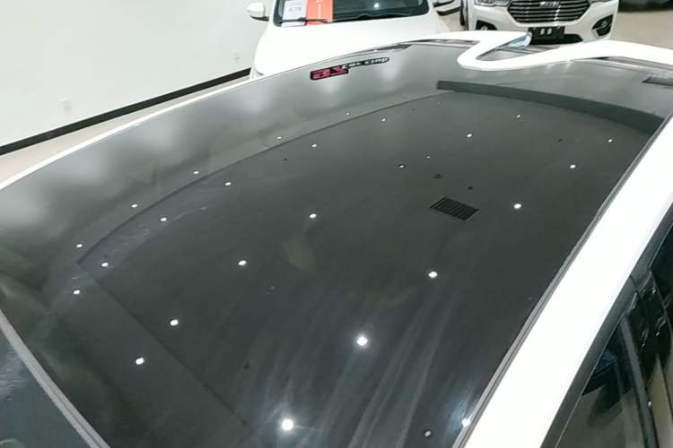 Used CHANGAN UNI-T 2022 1.5T Prestige Version Roof