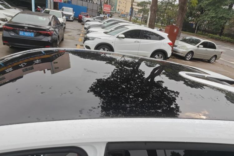 Used CHANGAN UNI-T 2022 1.5T Flagship Edition Roof