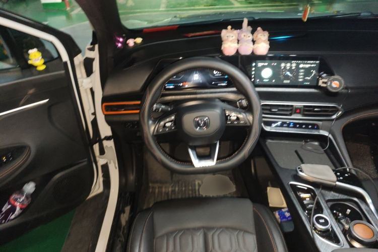 Used CHANGAN UNI-T 2022 2.0T Prestige Version Steering Wheel