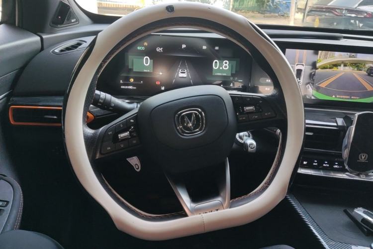 Used CHANGAN UNI-T 2022 1.5T Sport Edition Flagship Version Steering Wheel