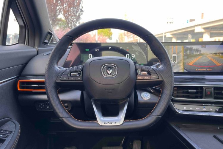 Used CHANGAN UNI-T 2022 1.5T Sport Edition Flagship Version Steering Wheel