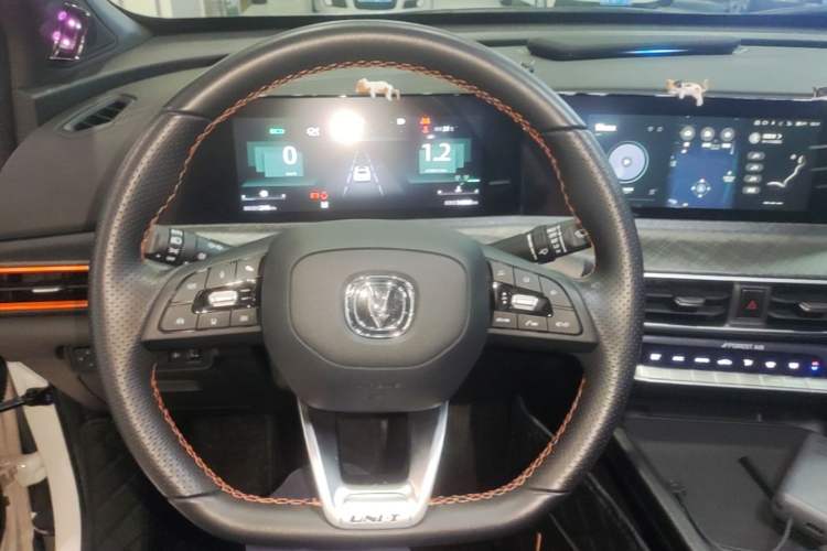 Used CHANGAN UNI-T 2022 1.5T Sport Edition Premium Version Steering Wheel