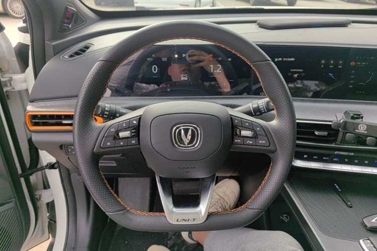 Used CHANGAN UNI-T 2022 1.5T Prestige Version Steering Wheel