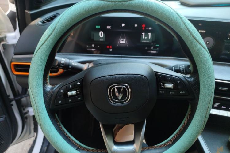 Used CHANGAN UNI-T 2022 1.5T Prestige Version Steering Wheel