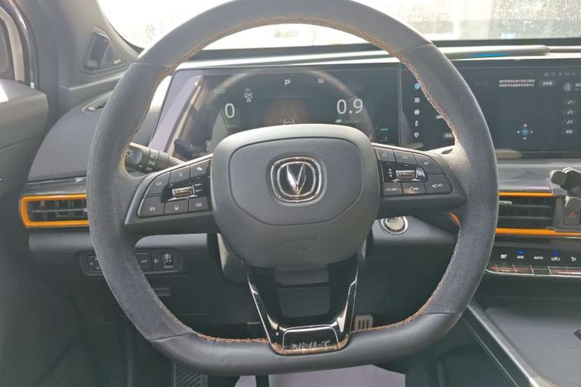 Used CHANGAN UNI-T 2022 1.5T Sport Edition Flagship Version Steering Wheel