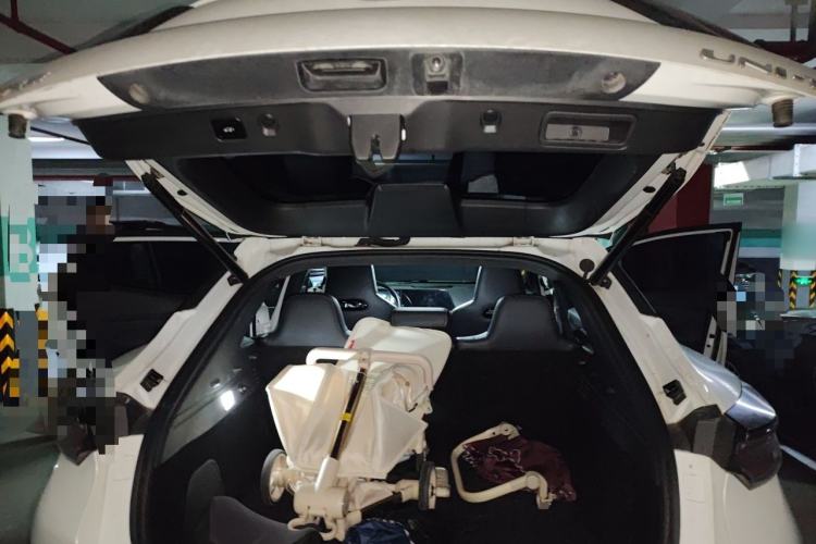 Used CHANGAN UNI-T 2022 1.5T Flagship Edition Trunk