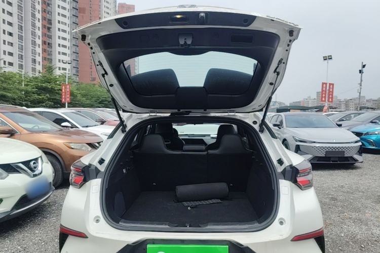 Used CHANGAN UNI-T 2022 1.5T Sport Edition Premium Version Trunk