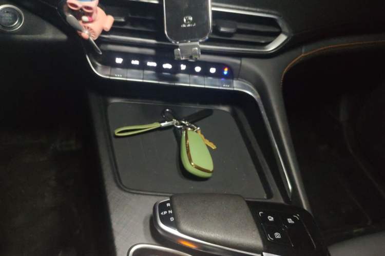 Used CHANGAN UNI-T 2022 1.5T Sport Edition Premium Version Vehicle Key
