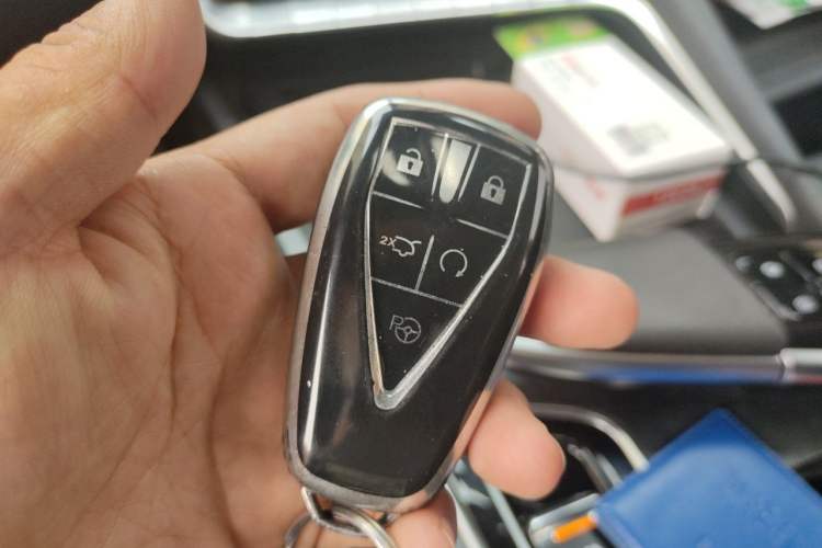 Used CHANGAN UNI-T 2022 1.5T Sport Edition Flagship Version Vehicle Key