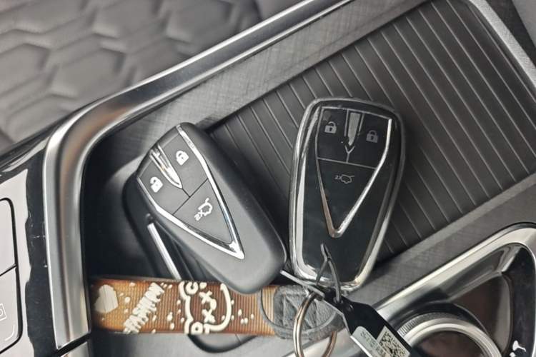 Used CHANGAN UNI-T 2022 1.5T Sport Edition Premium Version Vehicle Key