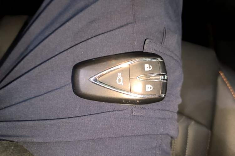 Used CHANGAN UNI-T 2022 1.5T Prestige Version Vehicle Key