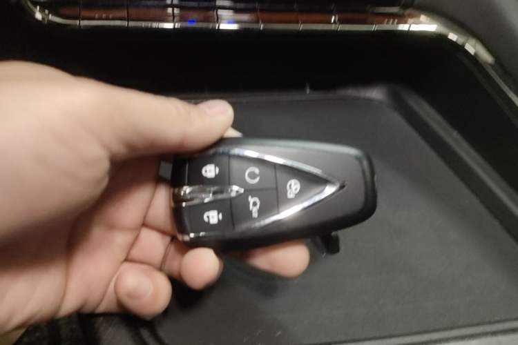Used CHANGAN UNI-T 2022 1.5T Sport Edition Flagship Version Vehicle Key