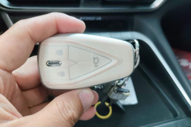 Used CHANGAN UNI-T 2022 1.5T Excellence Model Vehicle Key