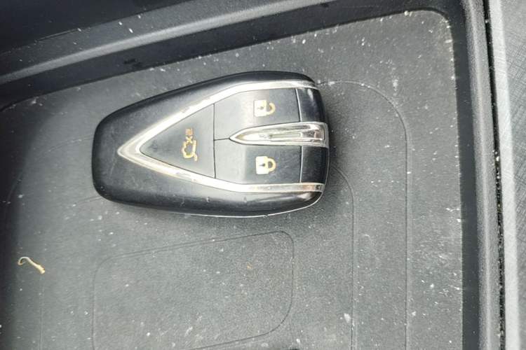 Used CHANGAN UNI-T 2022 1.5T Sport Edition Premium Version Vehicle Key