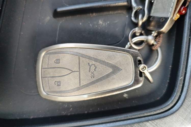 Used CHANGAN UNI-T 2022 1.5T Prestige Version Vehicle Key