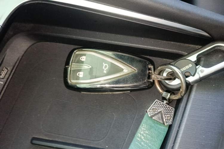 Used CHANGAN UNI-T 2022 1.5T Excellence Model Vehicle Key