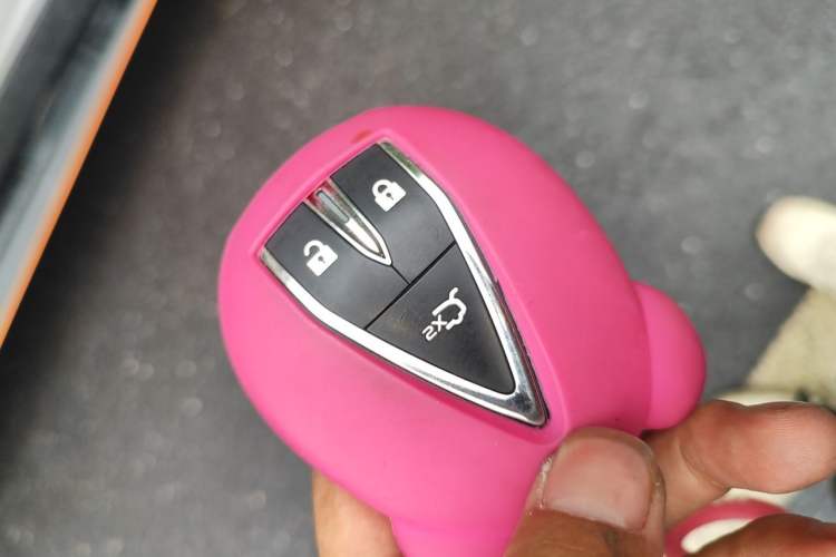 Used CHANGAN UNI-T 2022 1.5T Sport Edition Premium Version Vehicle Key