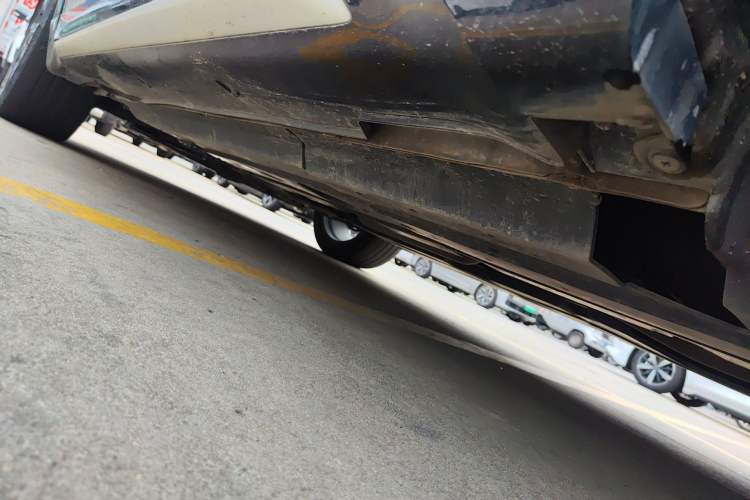 Used CHANGAN UNI-T 2023 Second-Generation 1.5T Prestige Model Chassis Rear Left