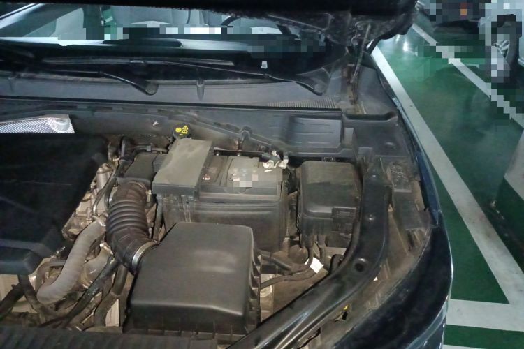 Used CHANGAN UNI-T 2023 2nd Generation 1.5T Sport Edition Prestige Version Engine Bay Left