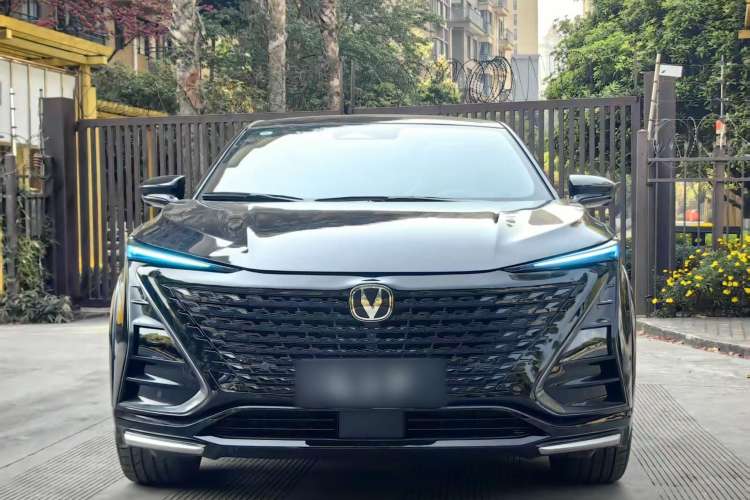 Used CHANGAN UNI-T 2023 2nd Generation 1.5T Flagship Version Exterior 1