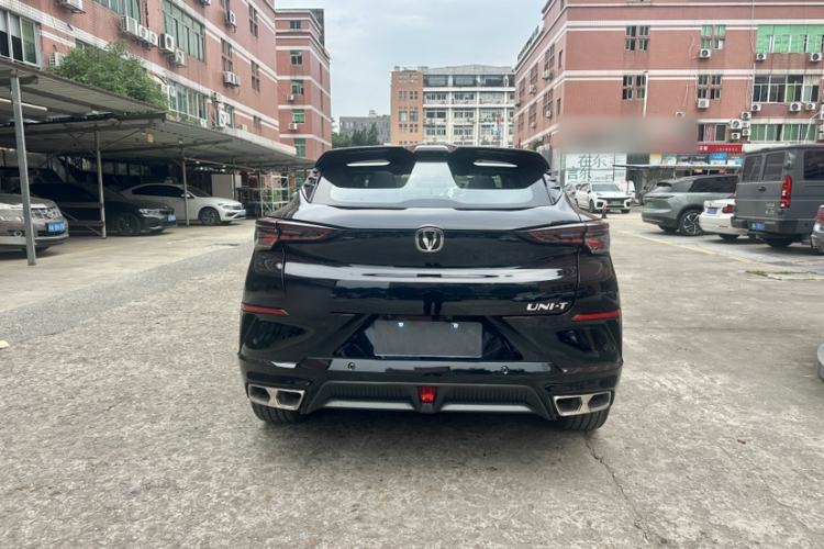 Used CHANGAN UNI-T 2023 Second-Generation 1.5T Prestige Model Exterior 3