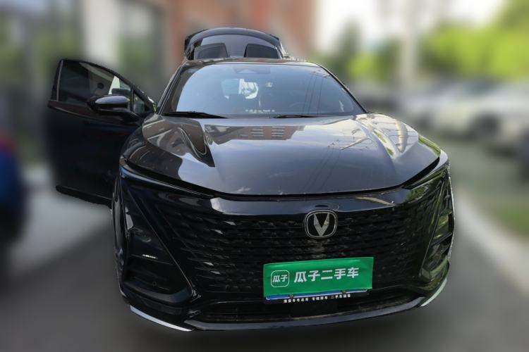 Used CHANGAN UNI-T 2023 Second-Generation 1.5T Prestige Model Front